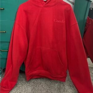 Red comfrt hoodie
